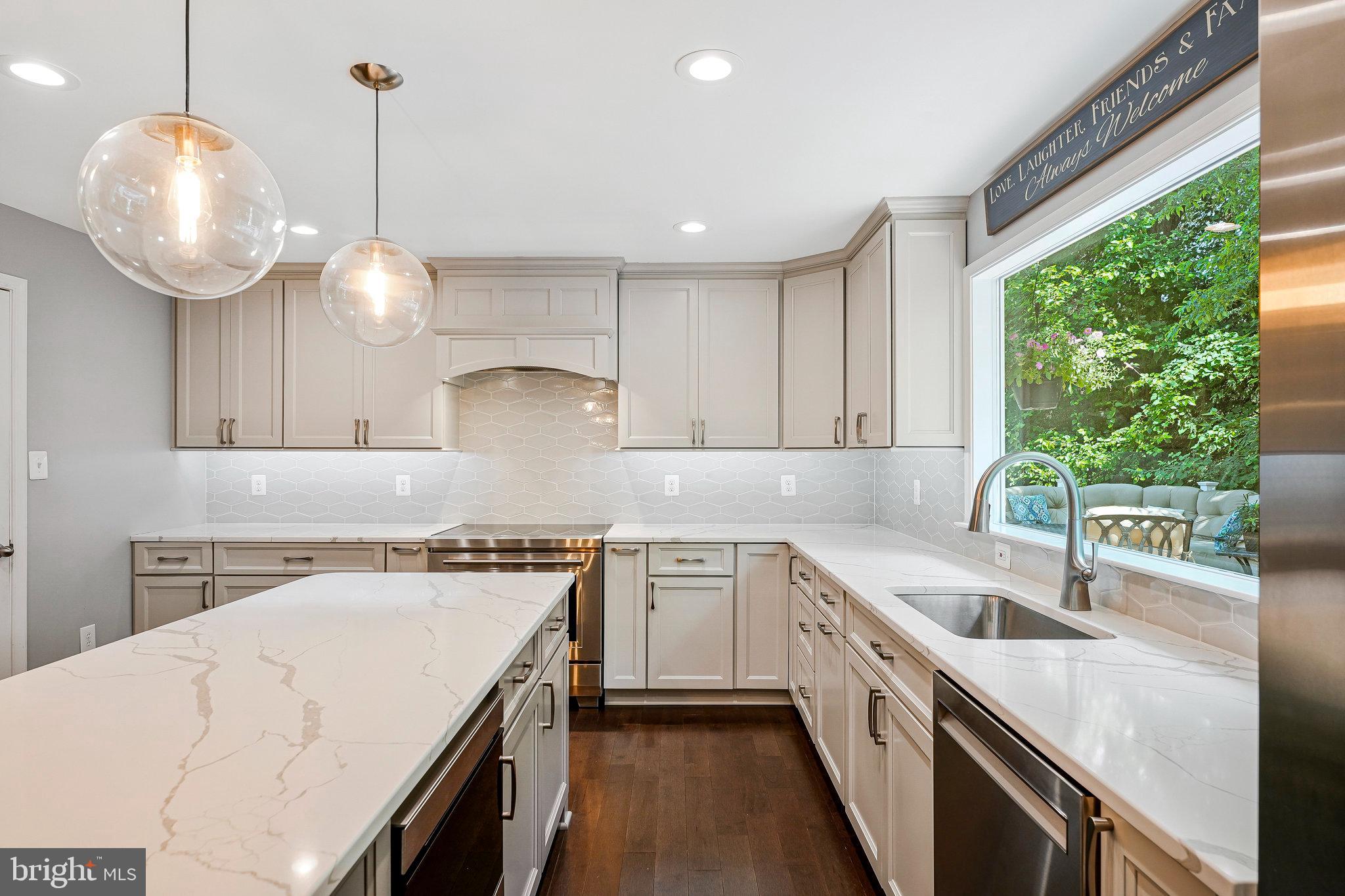 VALE VALLEY ESTATES - Residential