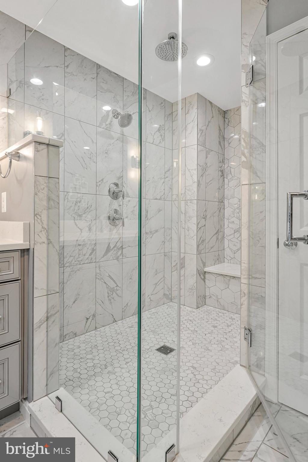 VALE VALLEY ESTATES - Residential