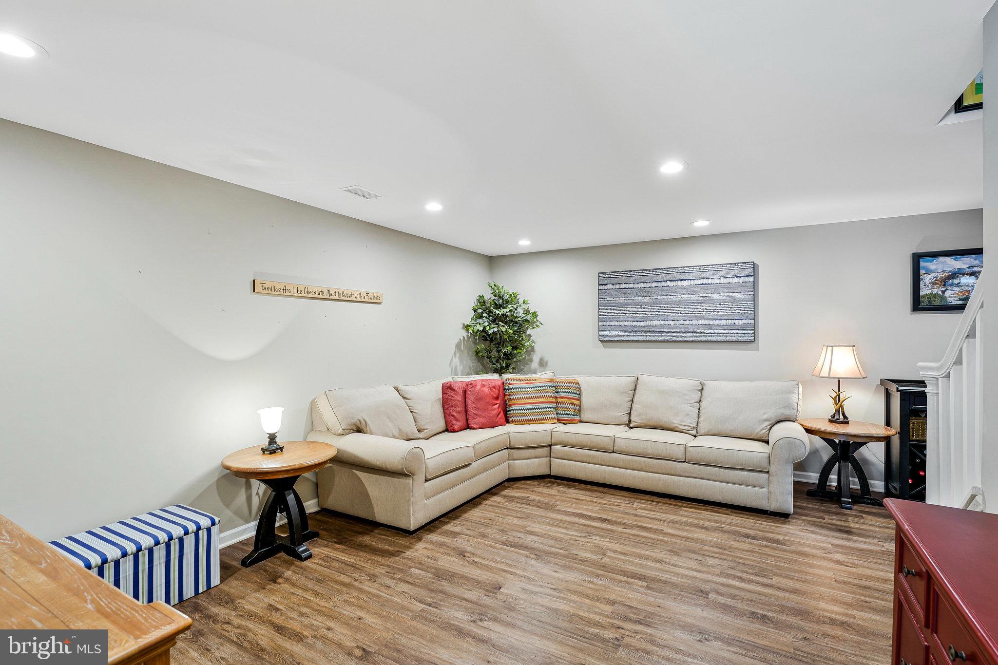 VALE VALLEY ESTATES - Residential