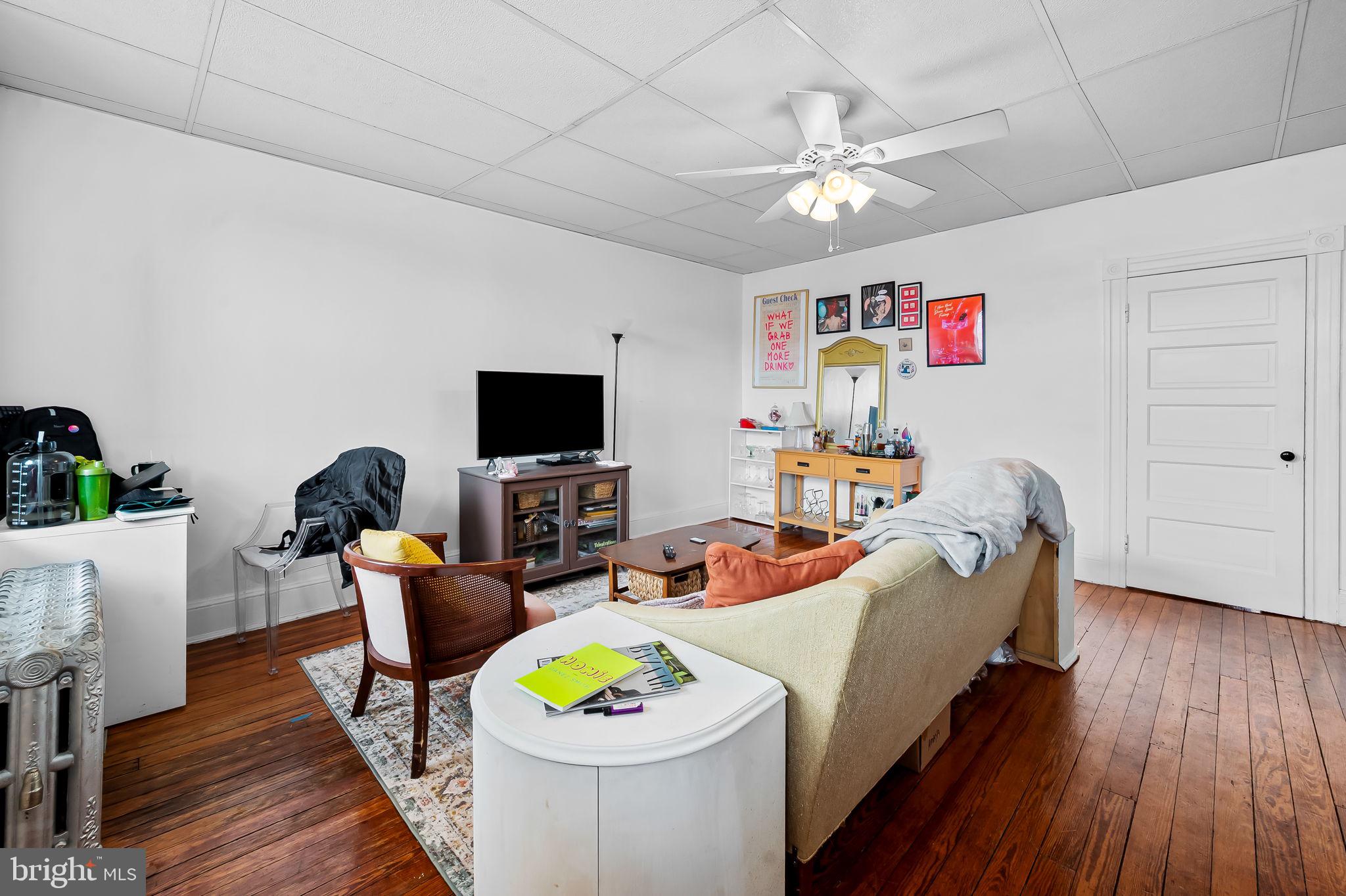 CHARLES VILLAGE - Residential