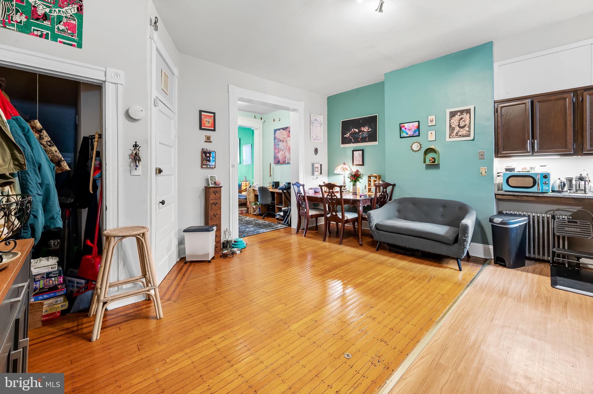 CHARLES VILLAGE - Residential