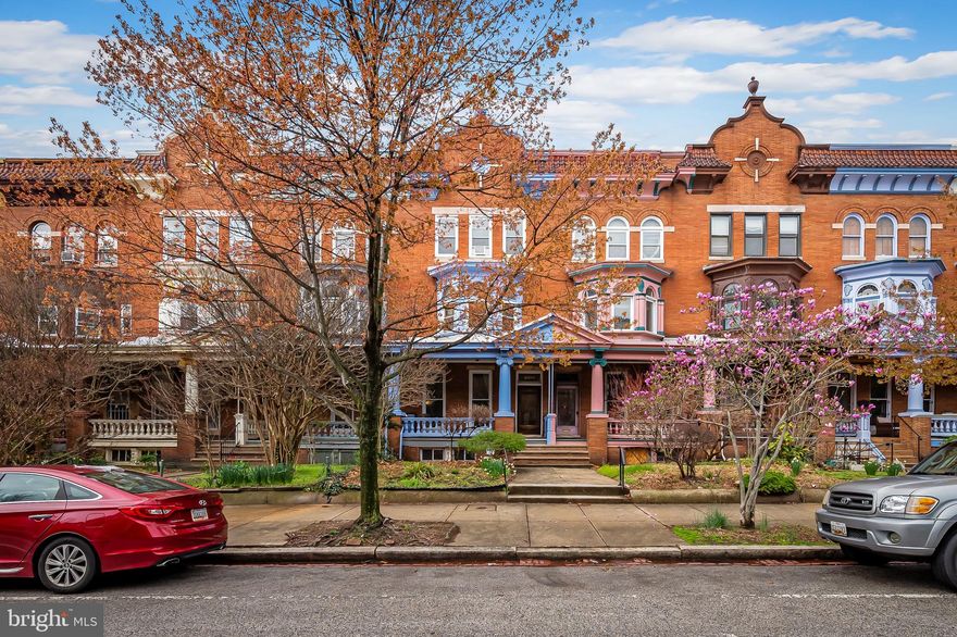 Beautiful 3 unit building in Charles Village that is currently completely rented. This front porch home offers 3, 1 bedroom units.  Each unit has the entire floor.   The first floor unit has access to an unfinished basement offering great storage.   The building also has a yard and detached garage.
Capital improvements Preiously: Roof Replaced 2023, Steam Furnace replaced in 2014, 2 water heaters replaced 2022, Garage roof replaced 2021, Porch and Bay window Replaced in 2021,Granite counters first floor unit 2021, Unit 1 has Laundry and access to rear yard.