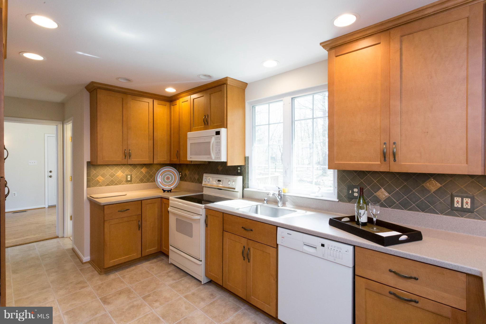 GLENBROOKE WOODS - Residential