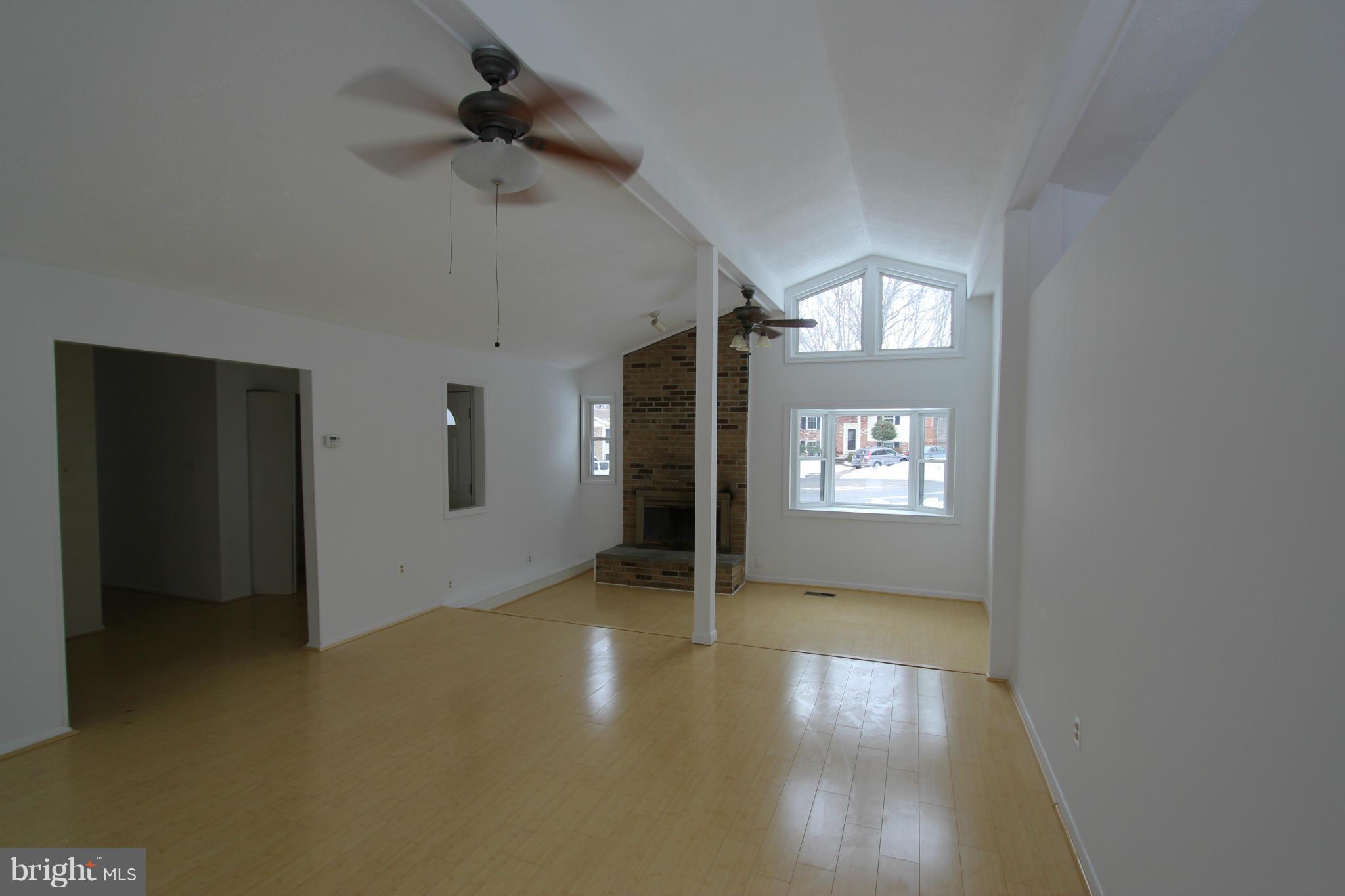 LAKE RIDGE - Residential