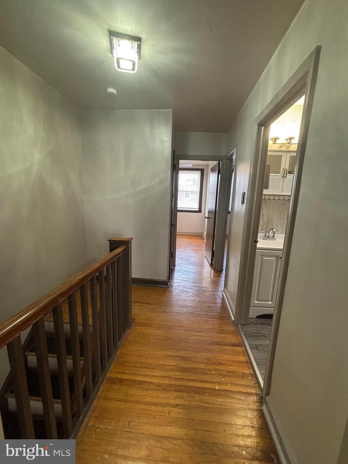 LAWNCREST - Residential Lease