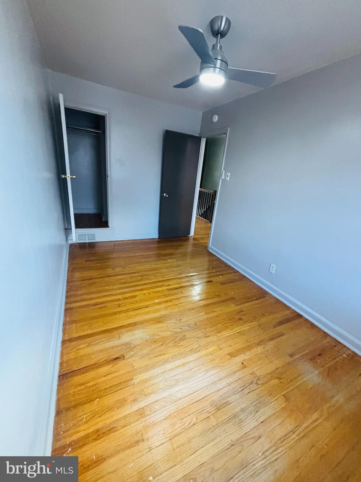 LAWNCREST - Residential Lease