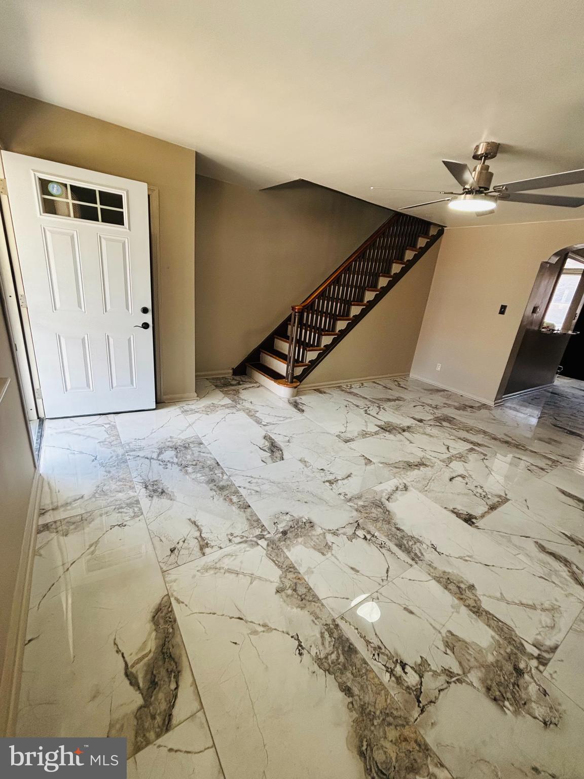 LAWNCREST - Residential Lease