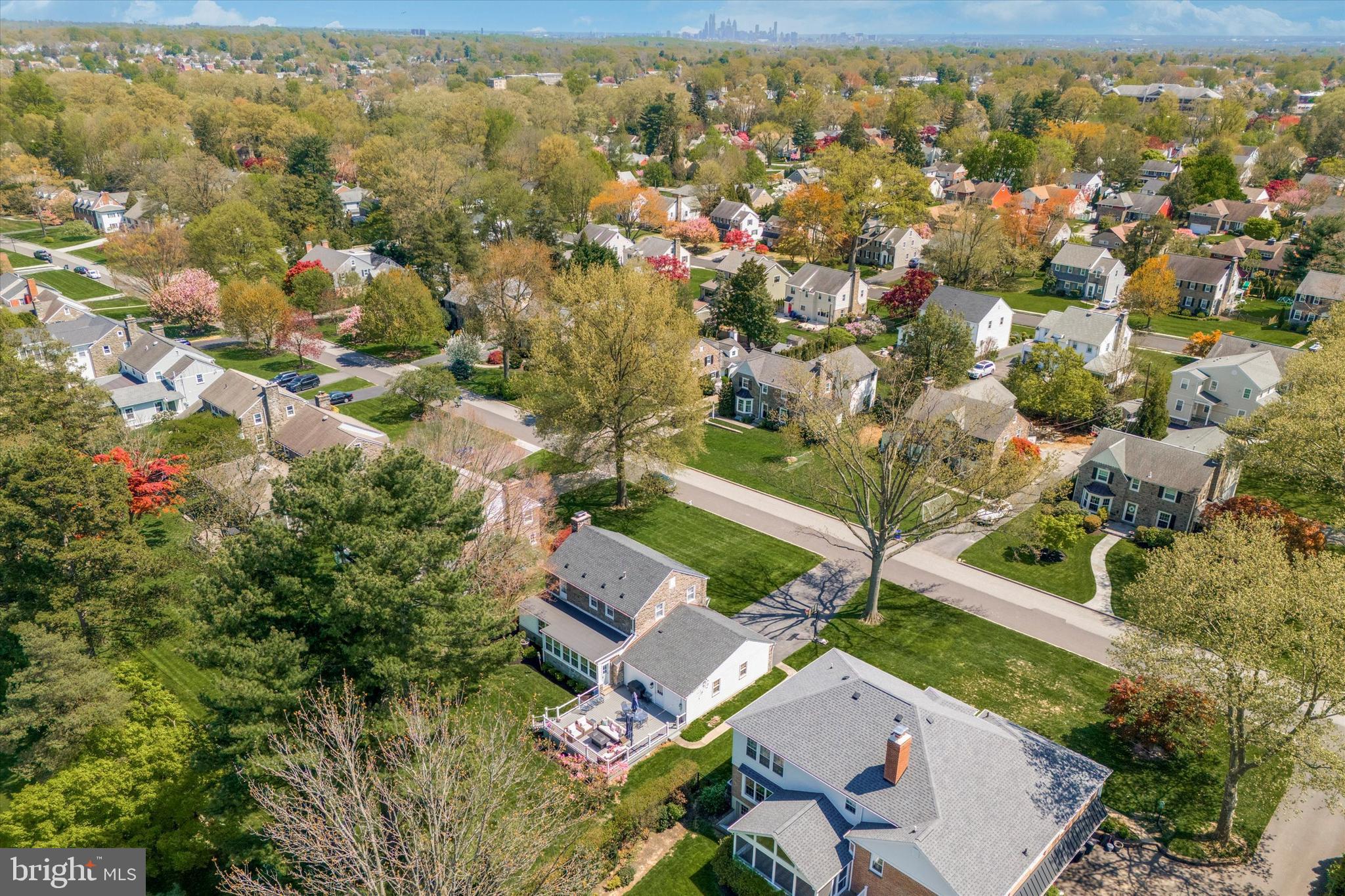 MERION GOLF MANOR - Residential