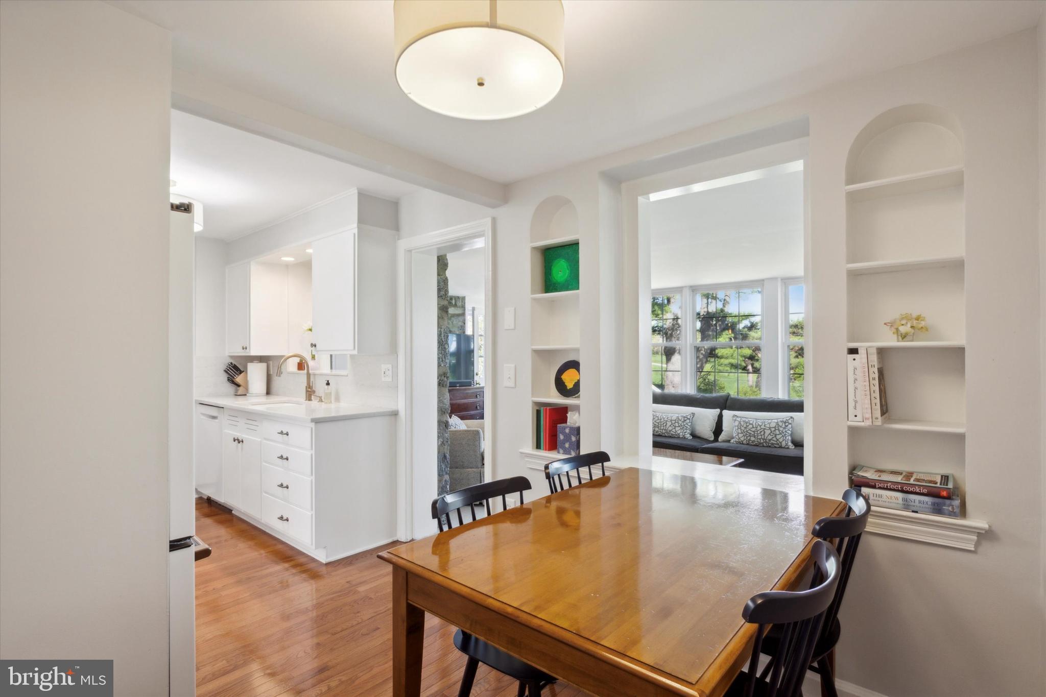 MERION GOLF MANOR - Residential