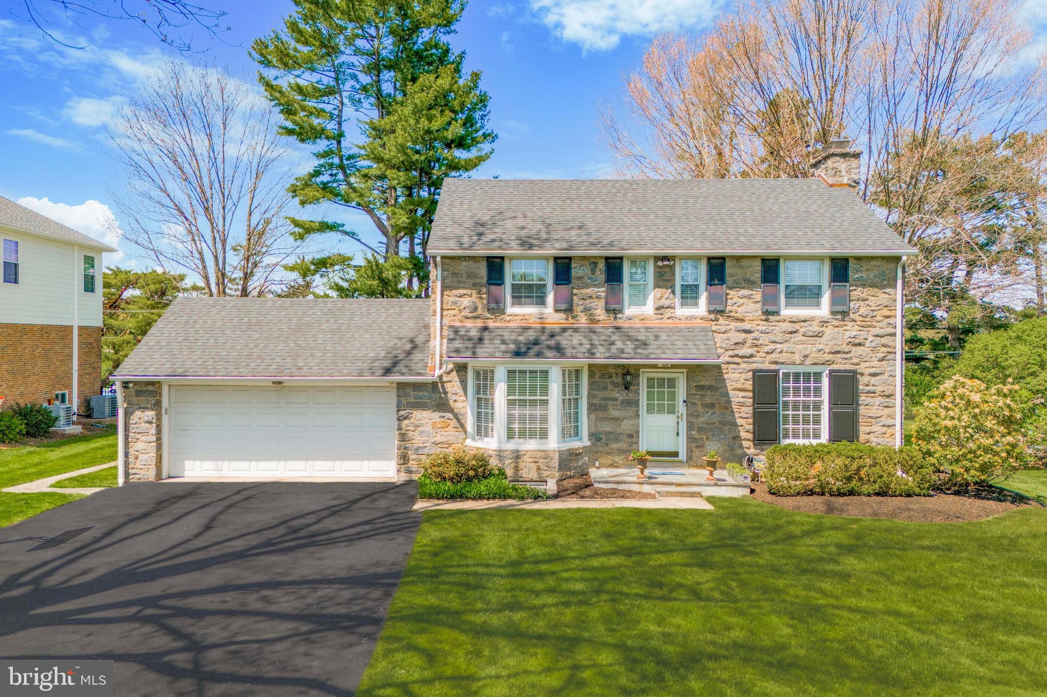 MERION GOLF MANOR - Residential