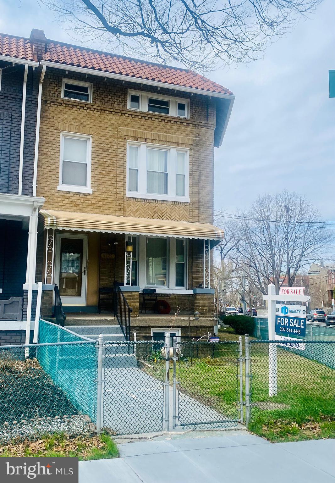 4122 ILLINOIS AVENUE NW