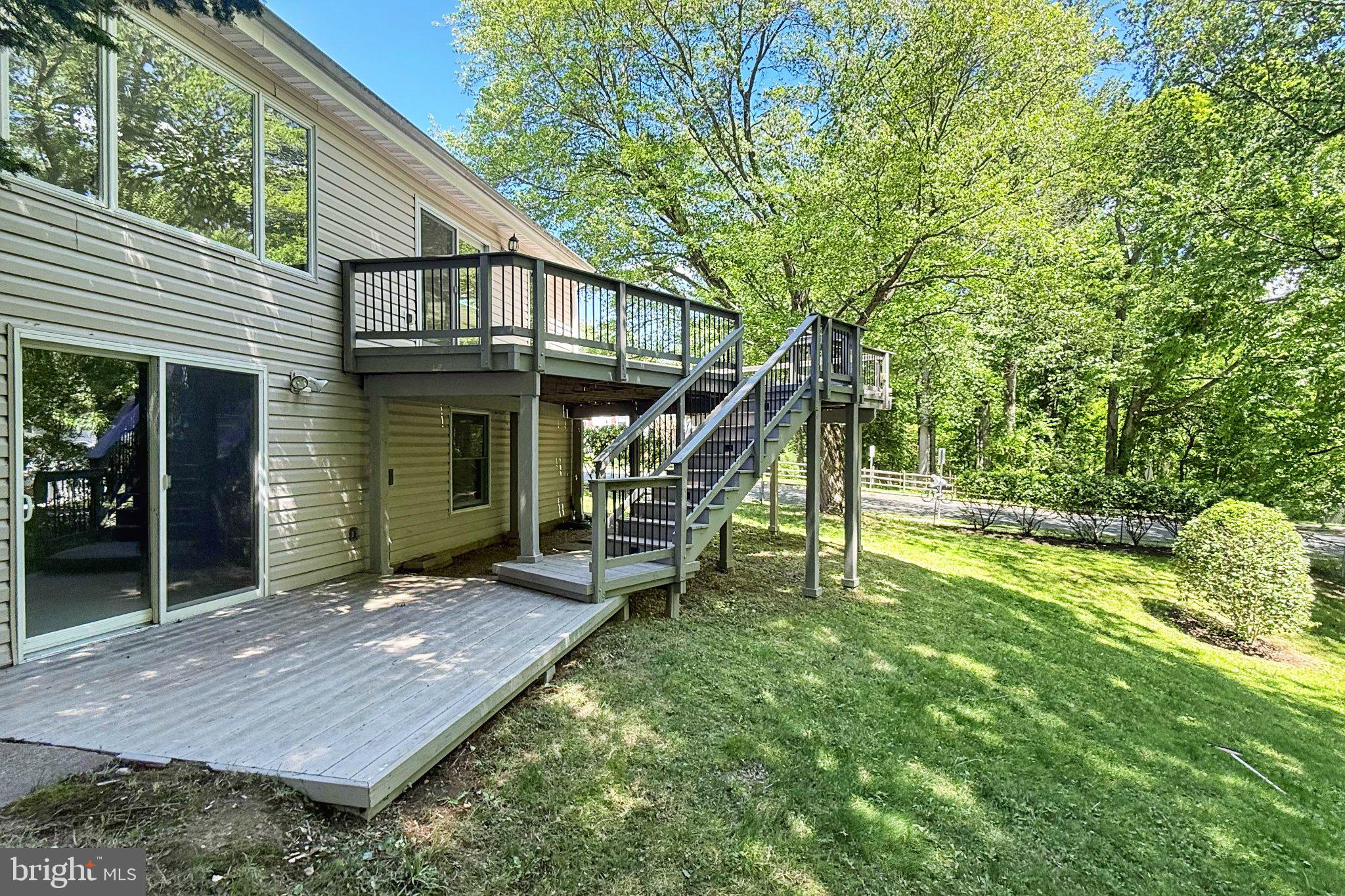 VIENNA WOODS - Residential