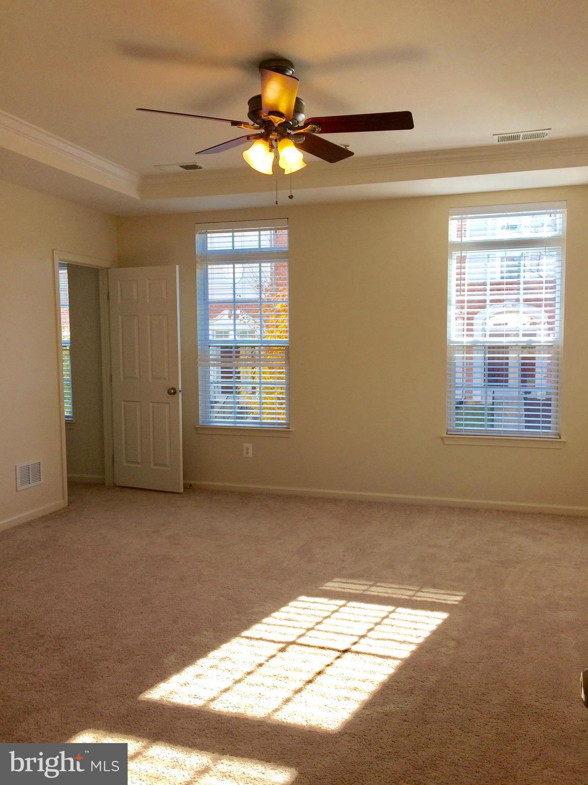 POTOMAC CLUB - Residential Lease