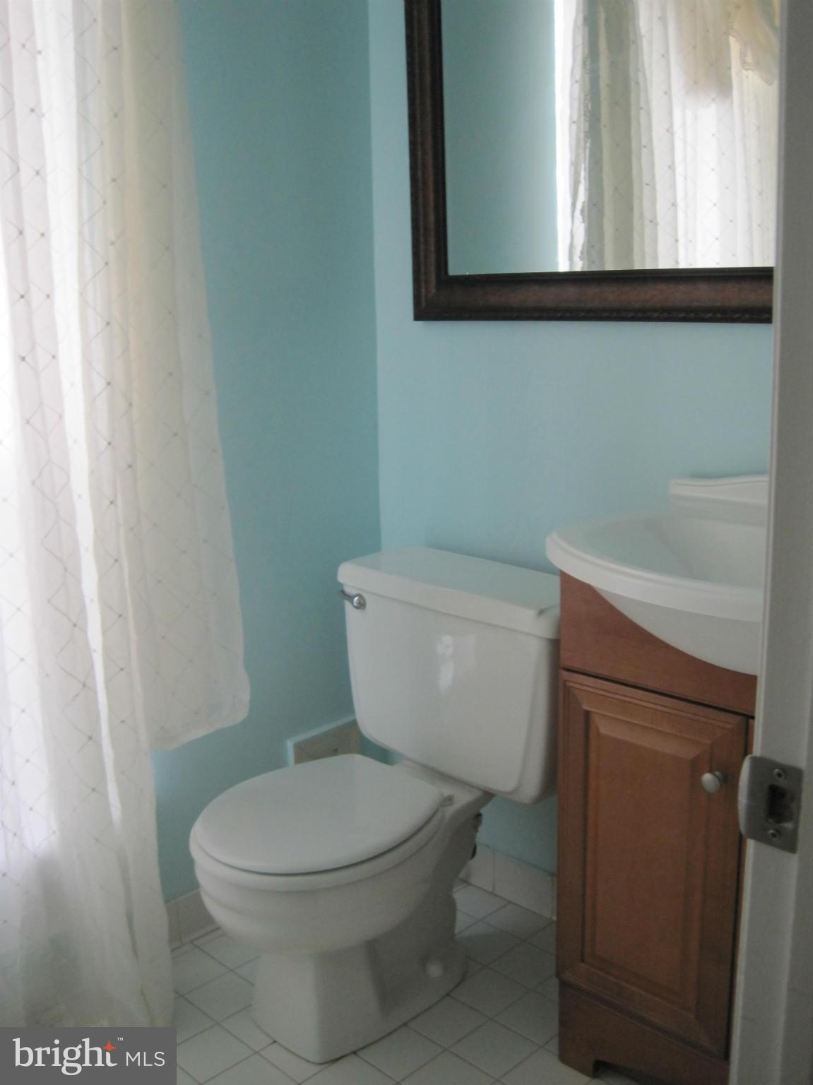 LAKE RIDGE - Residential Lease