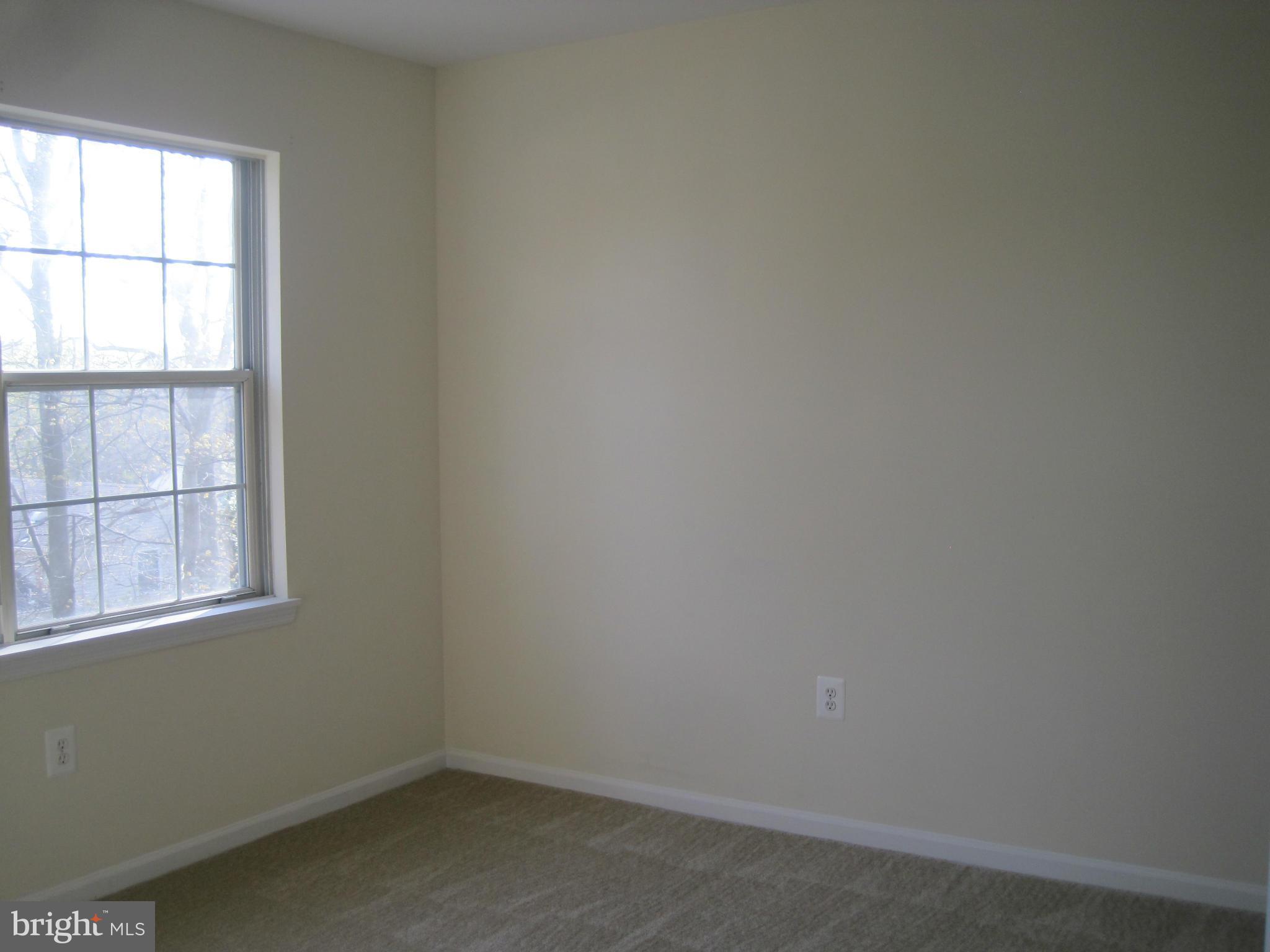 LAKE RIDGE - Residential Lease