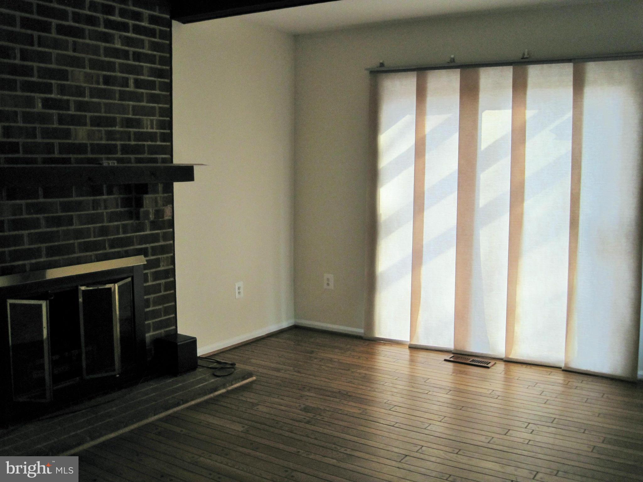 LAKE RIDGE - Residential Lease