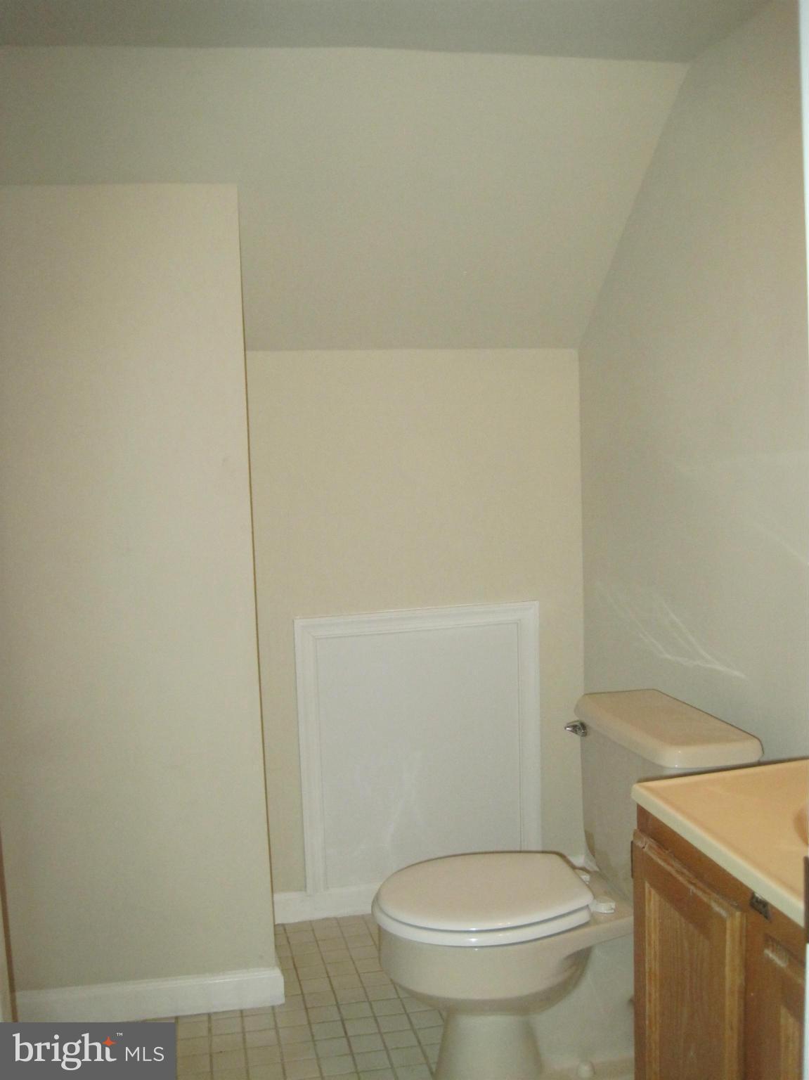 LAKE RIDGE - Residential Lease