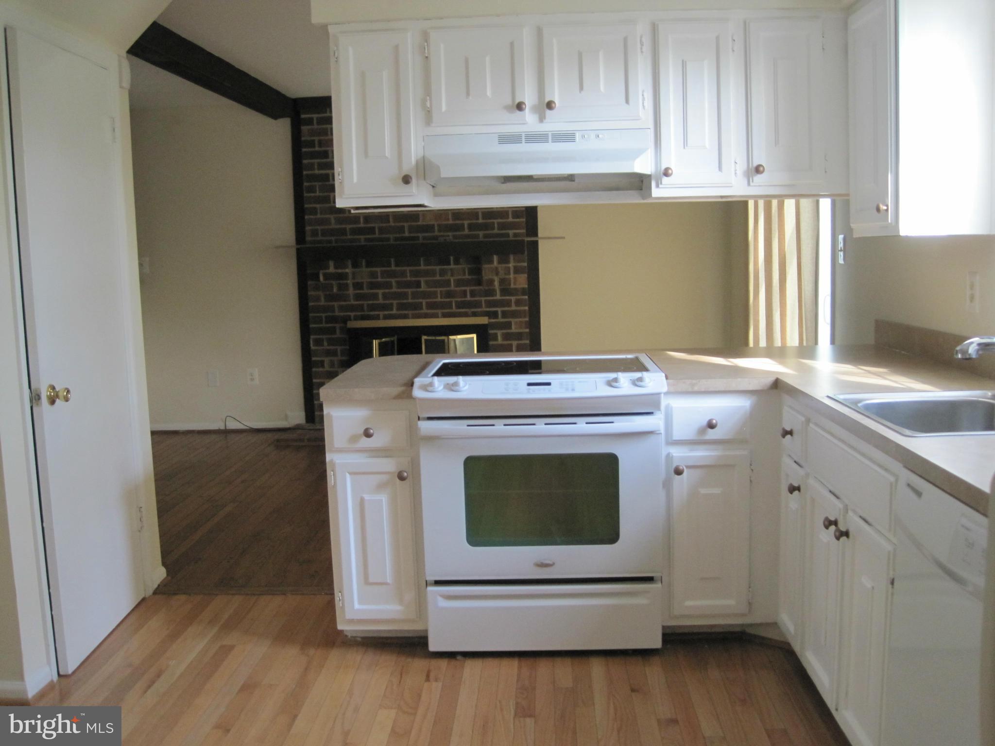 LAKE RIDGE - Residential Lease