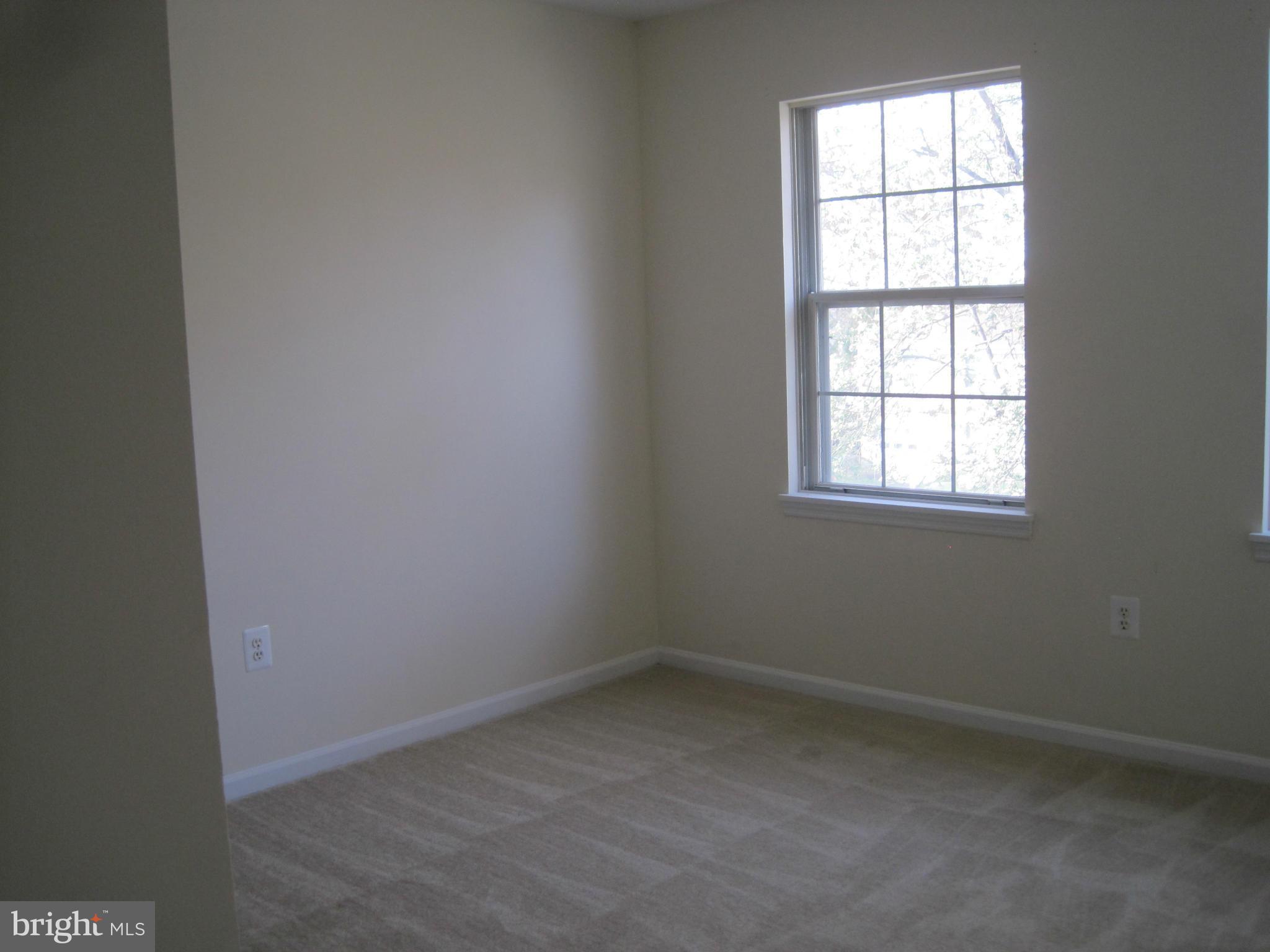 LAKE RIDGE - Residential Lease