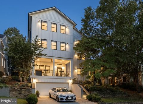 4913 SHERIER PLACE NW WASHINGTON DC 20016