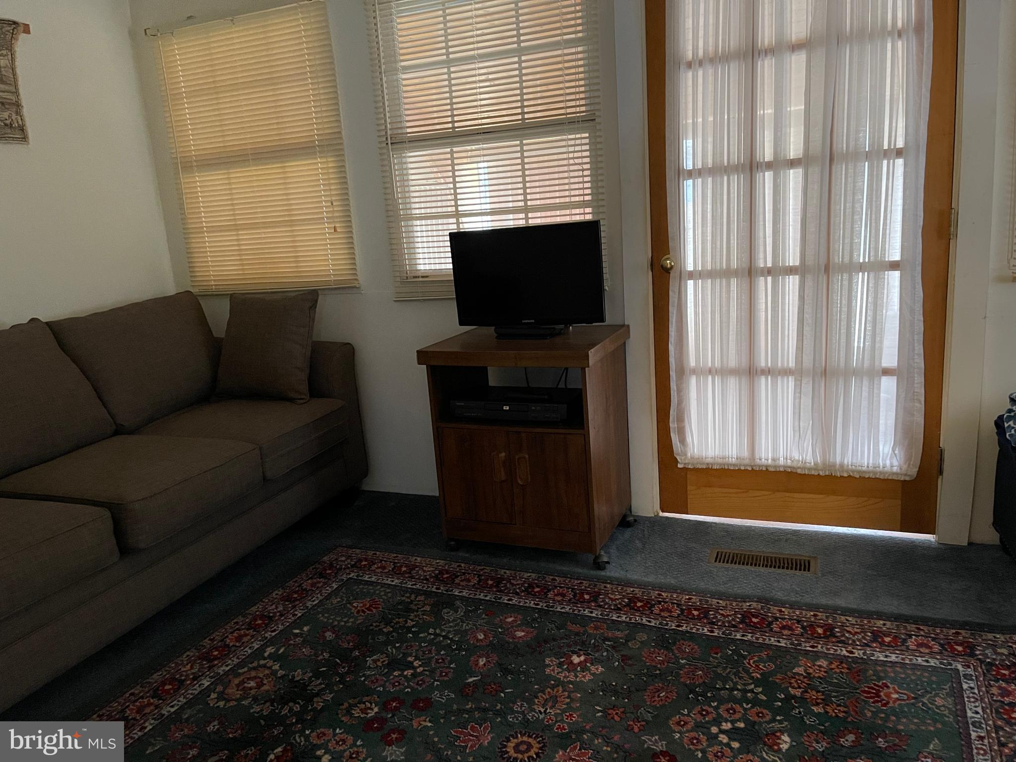 DALE ROAD - Residential