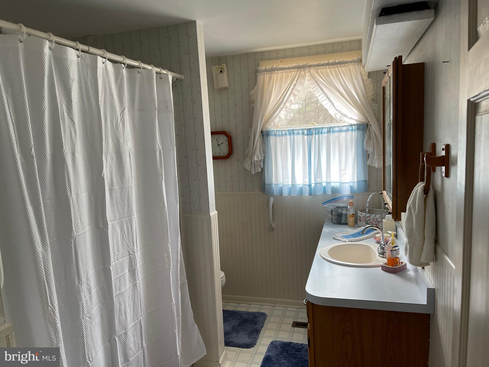 DALE ROAD - Residential