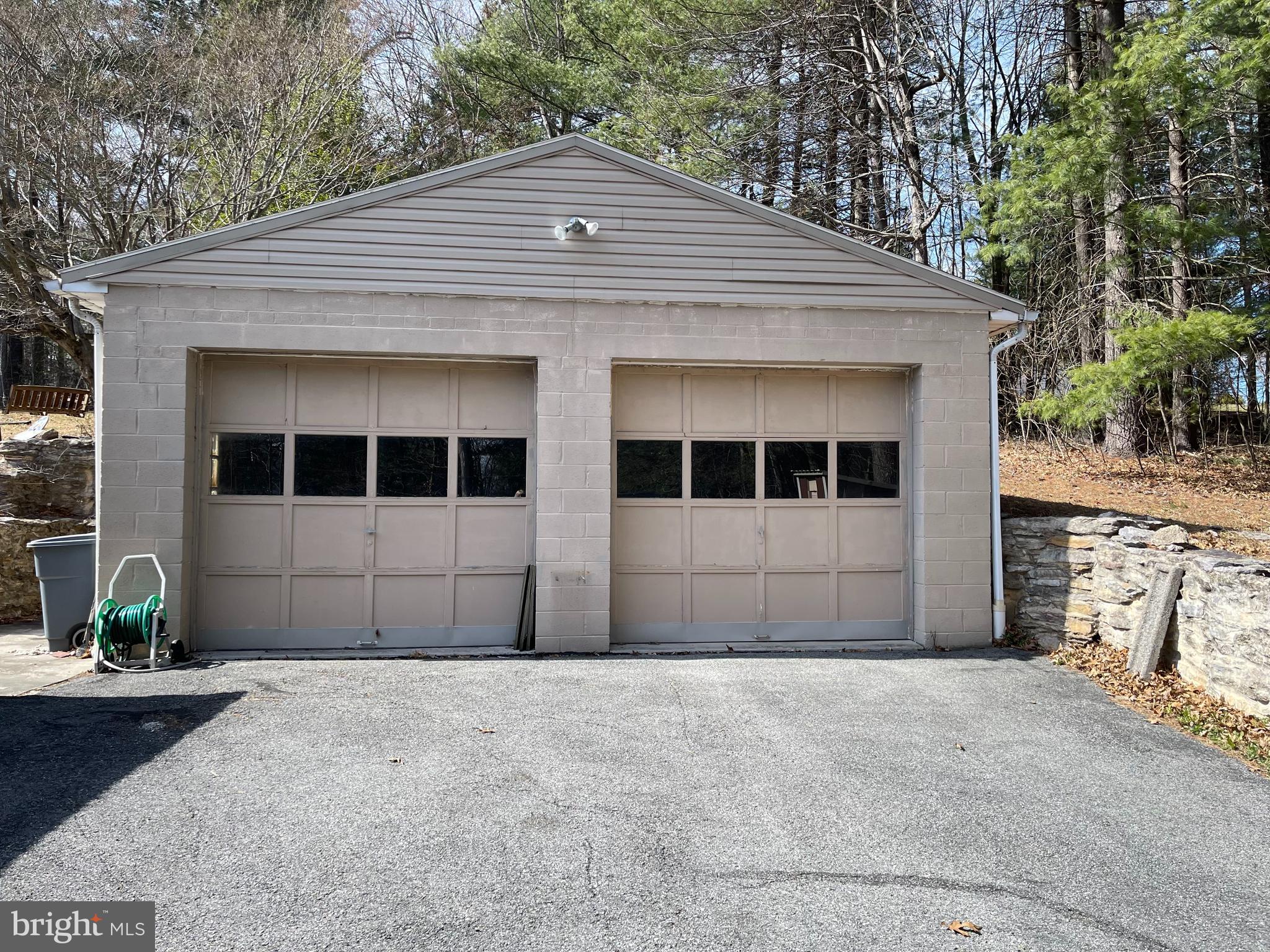 DALE ROAD - Residential