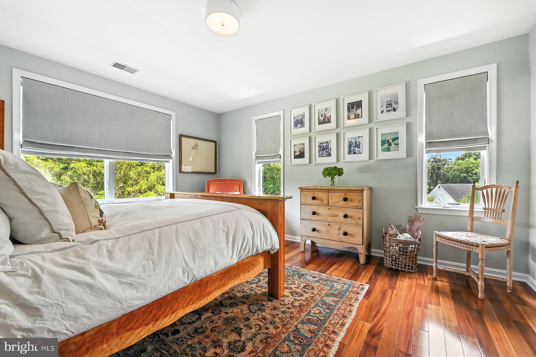 WIMBLEDON FARMS - Residential