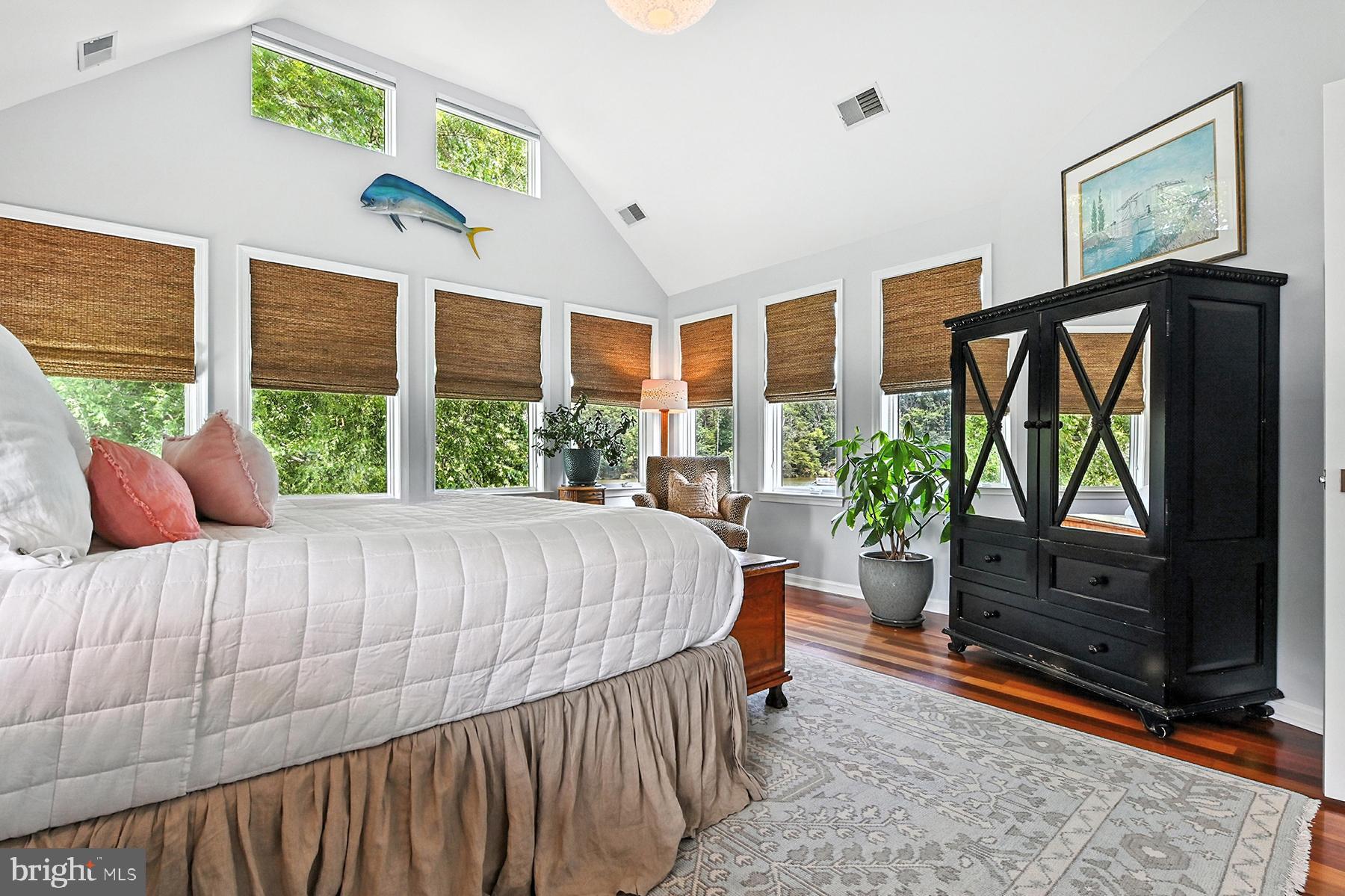 WIMBLEDON FARMS - Residential