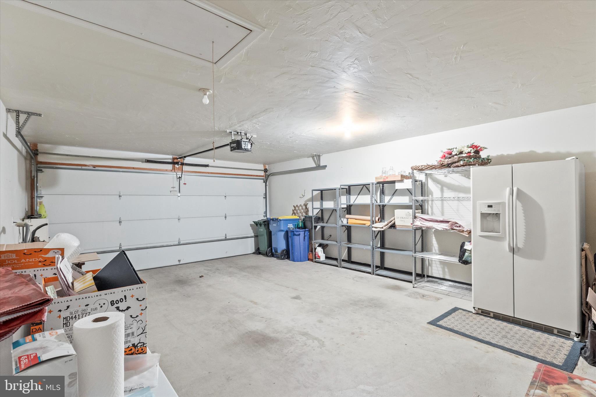 LAUREL MANOR - Residential