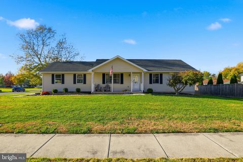 2611 ROCK CREEK DRIVE DOVER PA 17315