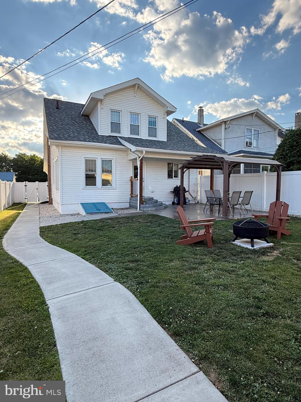 112 GRANDVIEW AVENUE