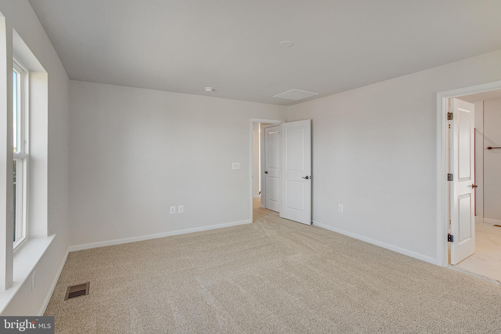 605 CLOVER LANE