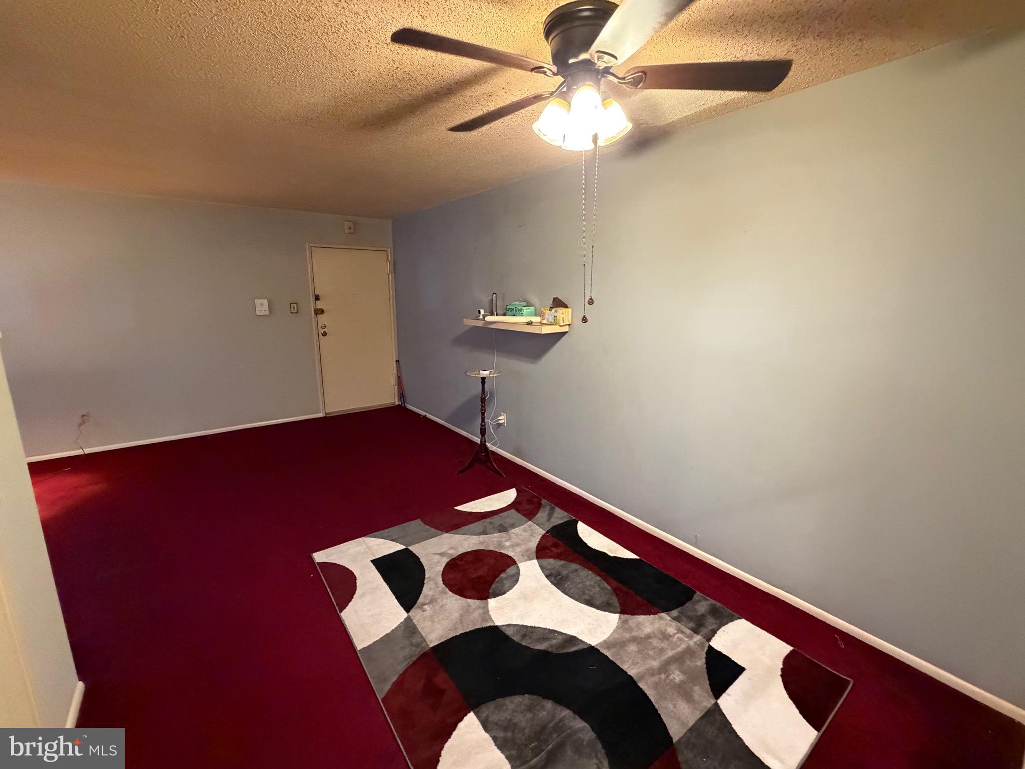 9921 BUSTLETON AVENUE Q-4