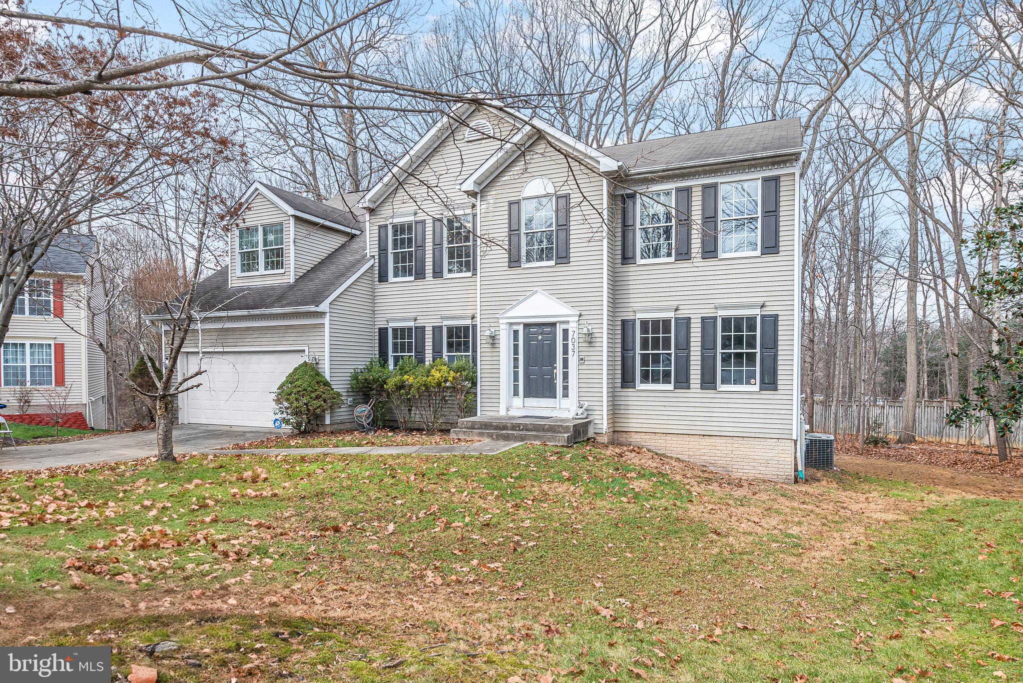 VILLAGE OF RIVER HILL - Residential