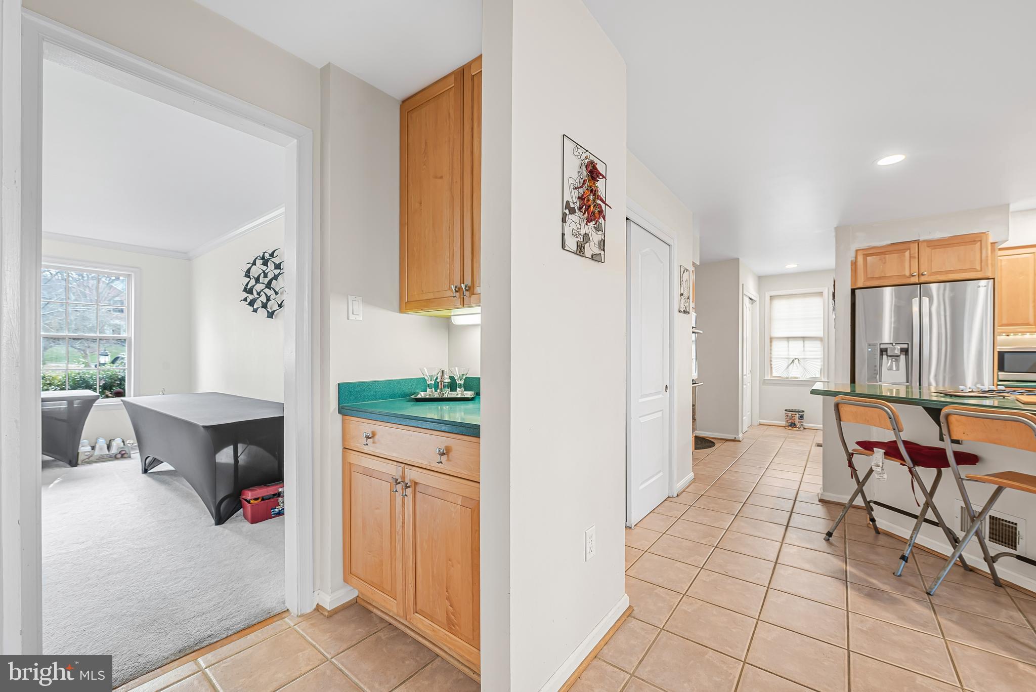 VILLAGE OF RIVER HILL - Residential