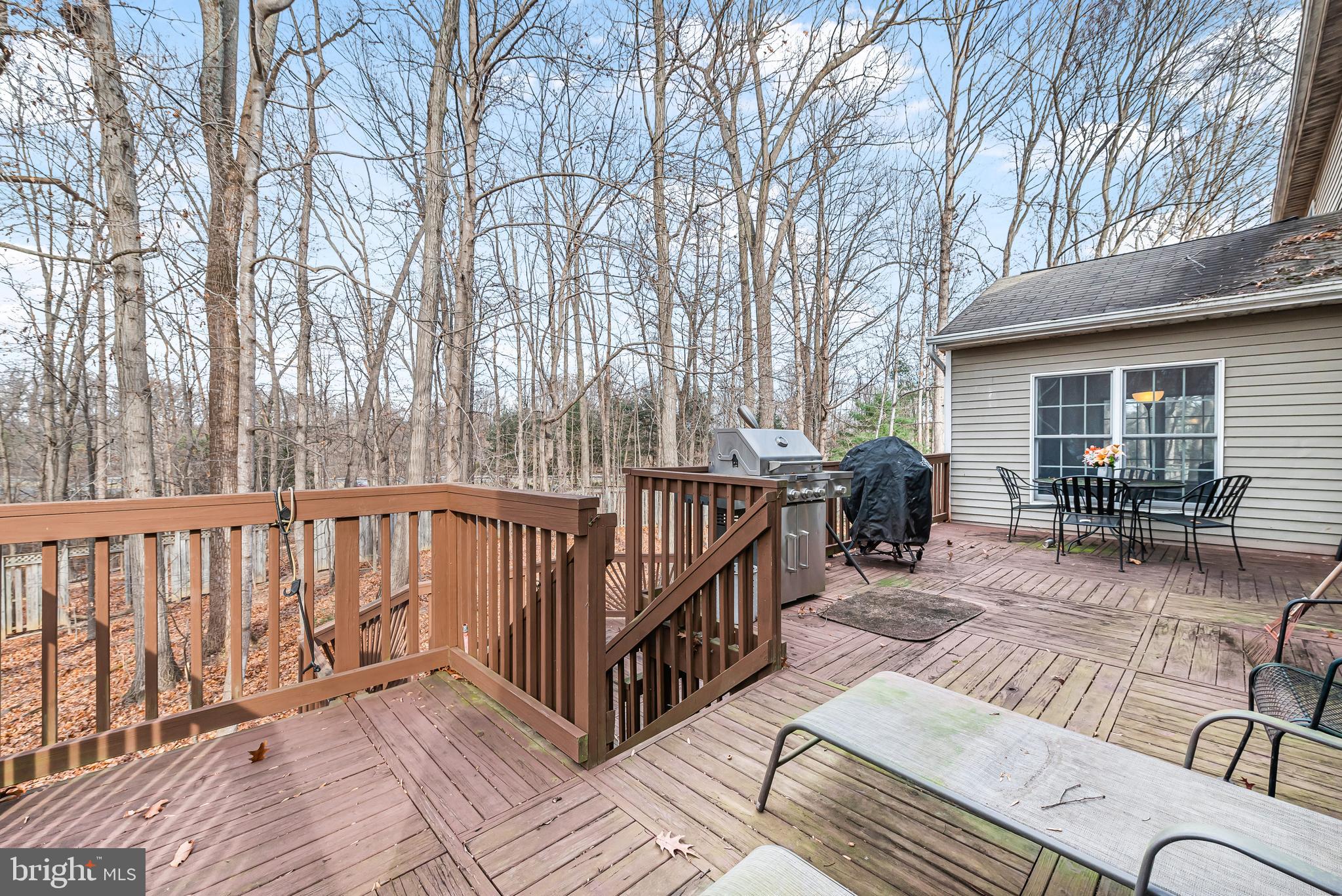 VILLAGE OF RIVER HILL - Residential