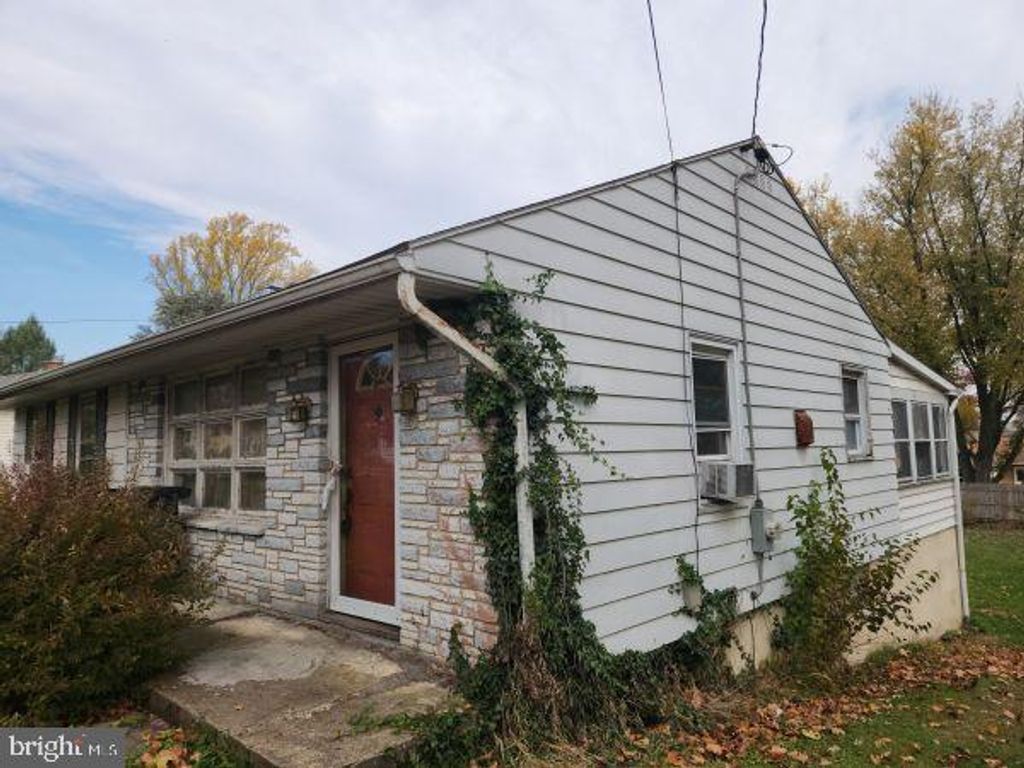 Photo of 227 S Market Street, Mount Joy, PA 17552 (MLS # PALA2043956)