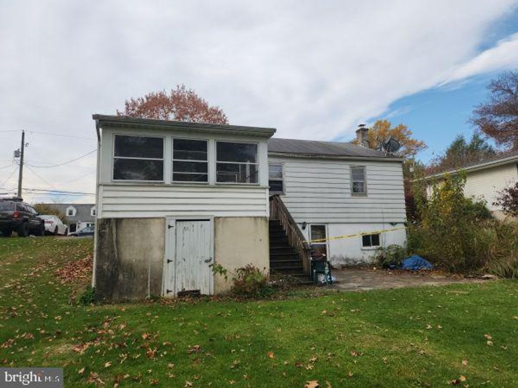 Photo of 227 S Market Street, Mount Joy, PA 17552 (MLS # PALA2043956)