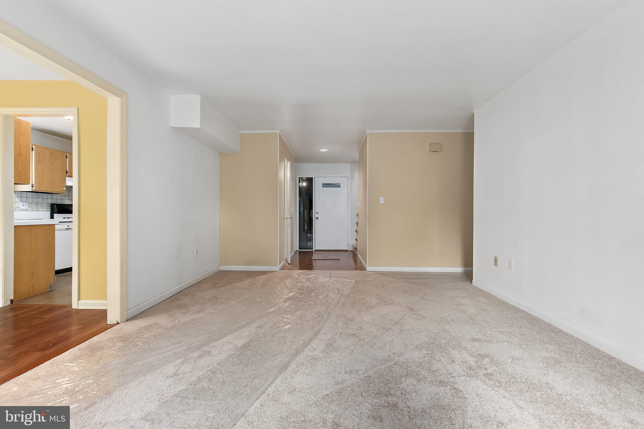 BROOKEVILLE KNOLLS - Residential