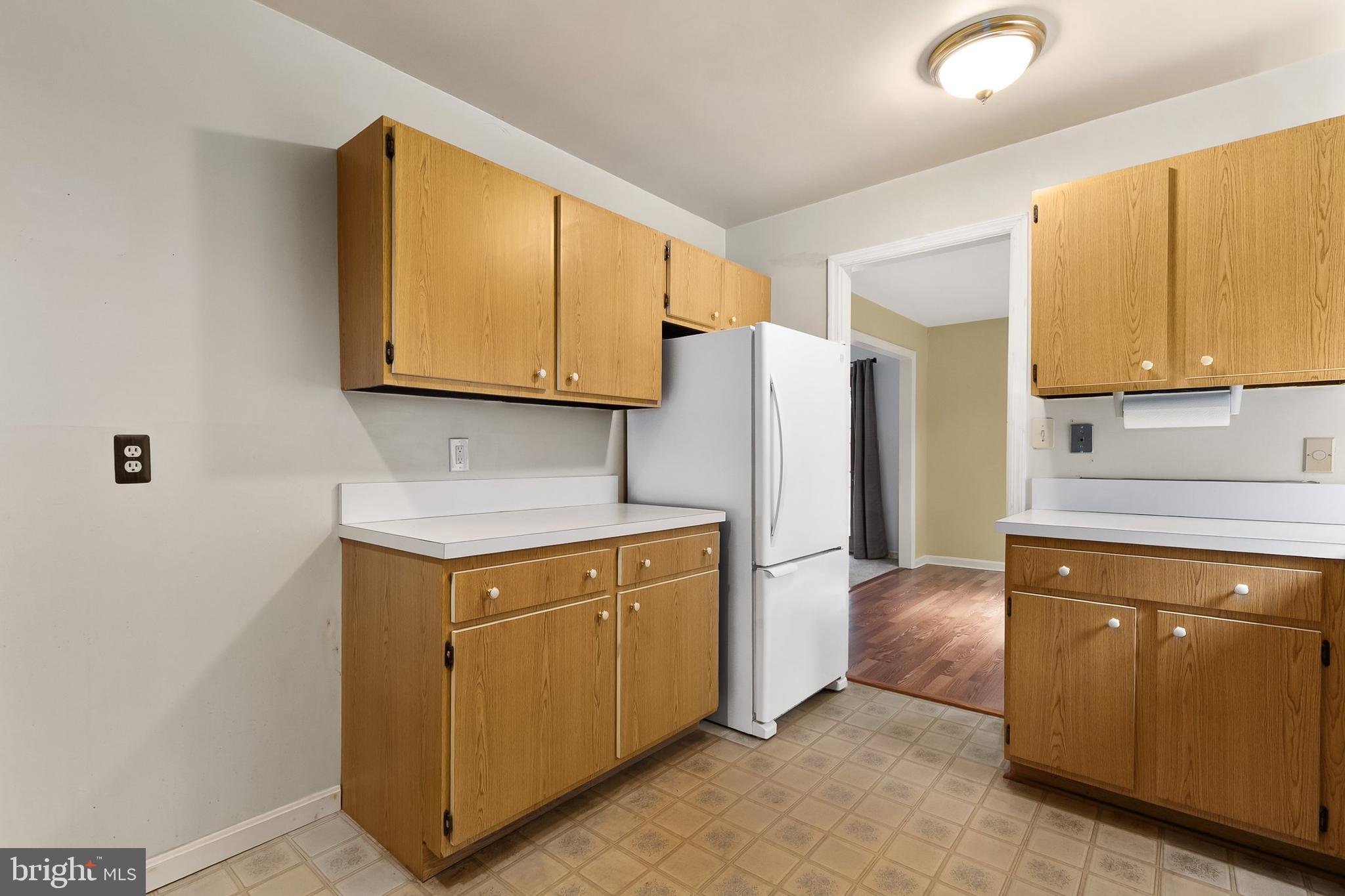 BROOKEVILLE KNOLLS - Residential