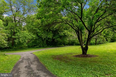 Tiny photo for 3328 Gold Mine Road, BROOKEVILLE, MD 20833 (MLS # MDMC2235848)