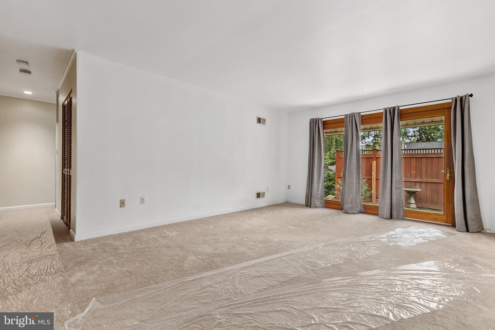 BROOKEVILLE KNOLLS - Residential