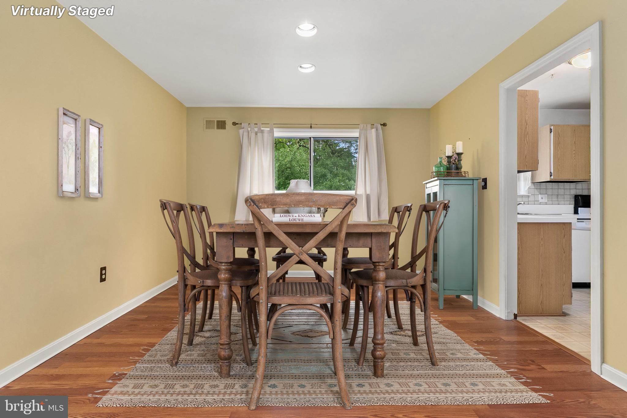 BROOKEVILLE KNOLLS - Residential