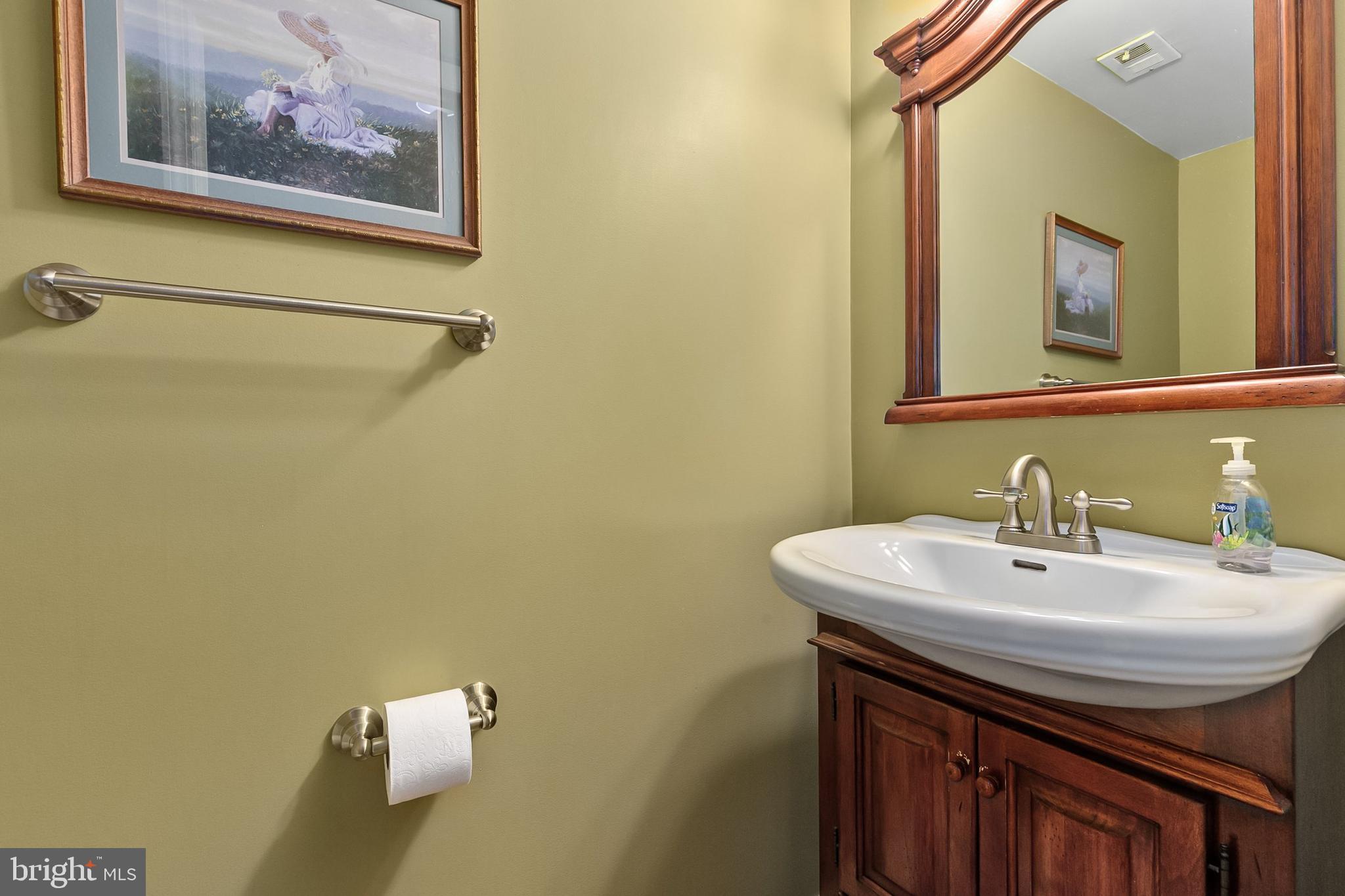 BROOKEVILLE KNOLLS - Residential