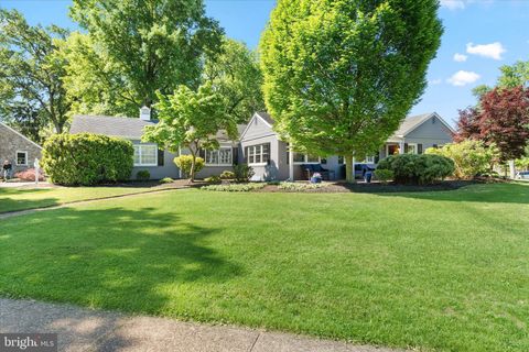 Homes For Sale - 710 Greenwood Rd<br/> WILMINGTON, DE 19807
