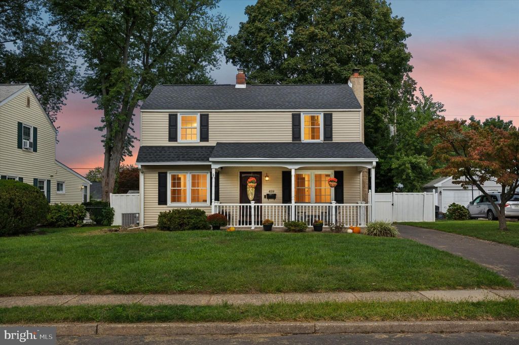 Photo of 459 Jefferson Avenue, HATBORO, PA 19040 (MLS # PAMC2157744)