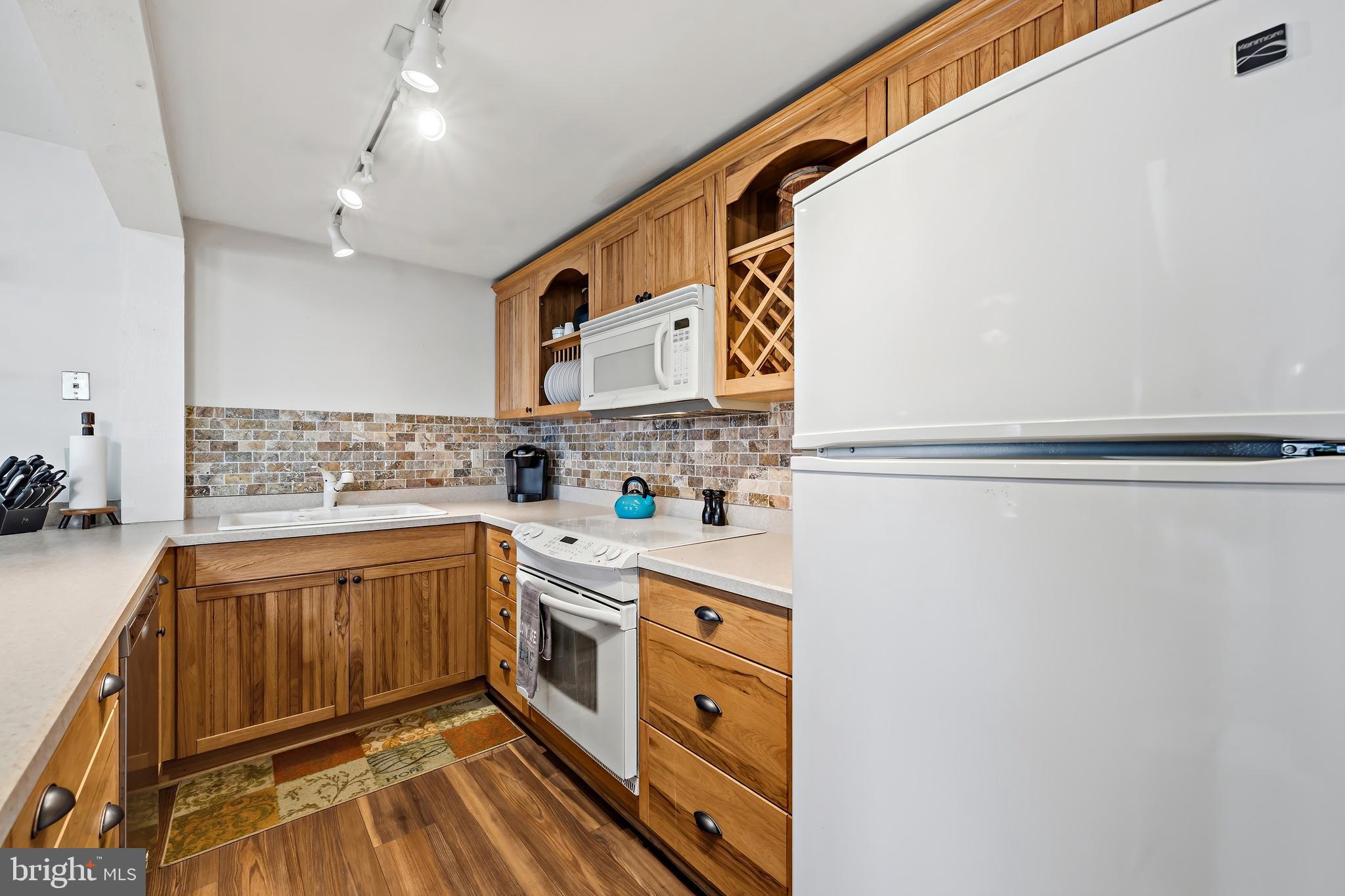 BLUE HERON - Residential