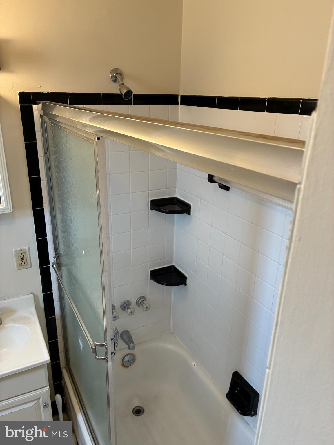 BRIDESBURG - Residential