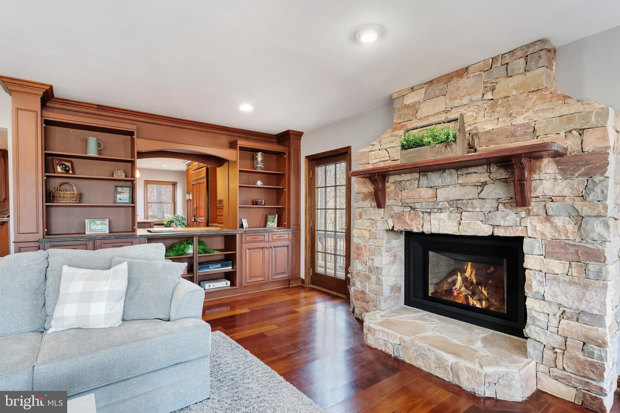 CALMES NECK ESTATES - Residential